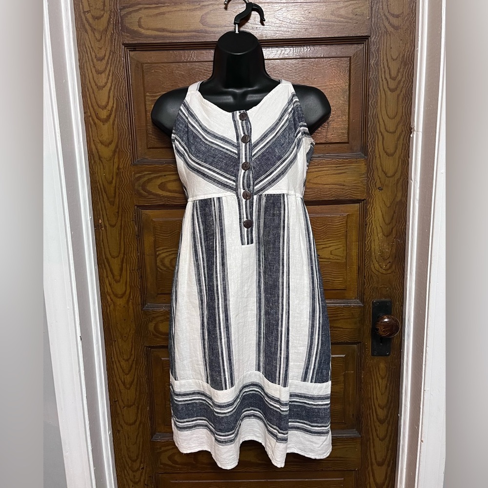 Universal Thread Dress - image 1